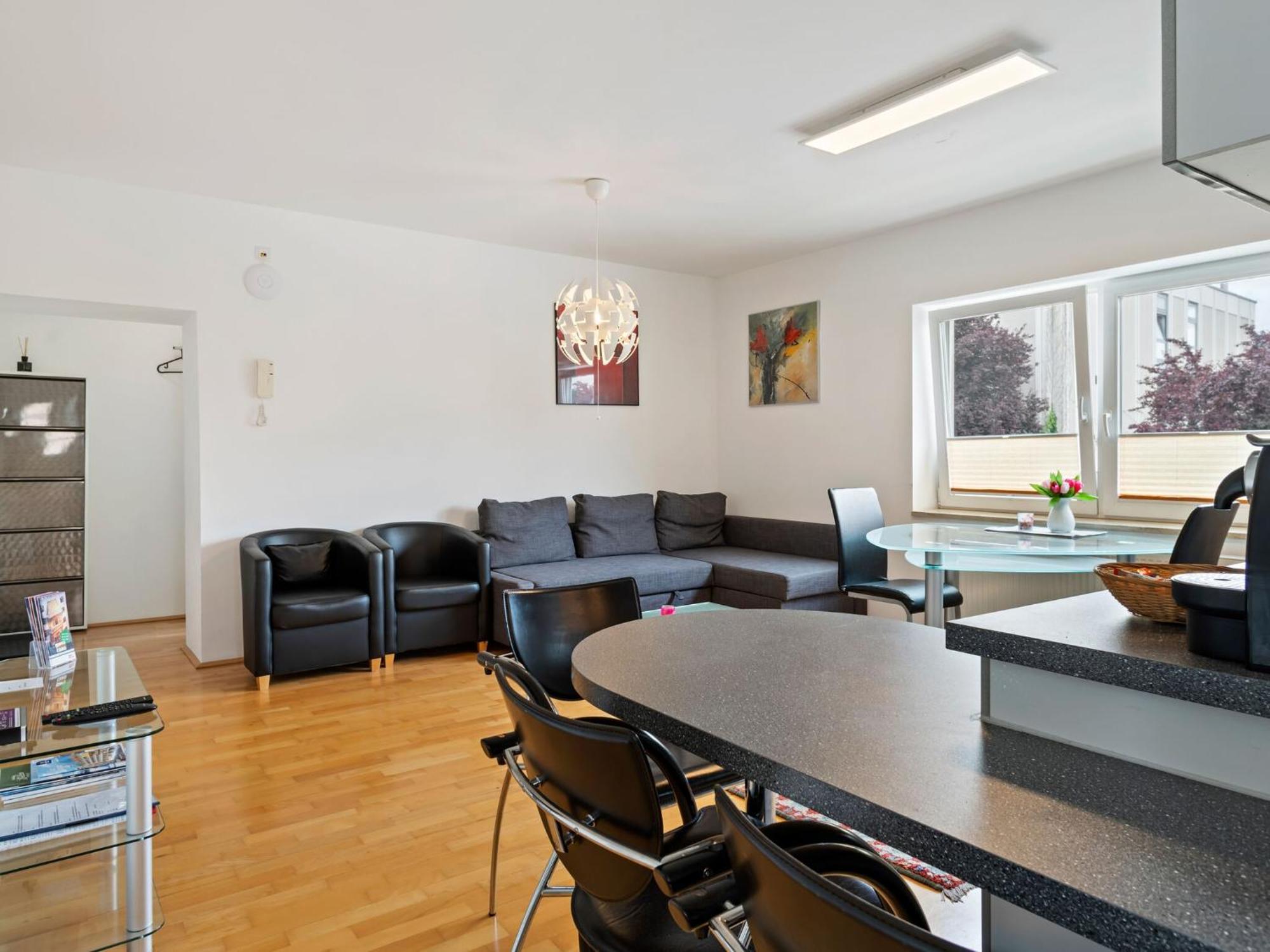 Apartment In Innsbruck Near Ambras Castle Екстериор снимка