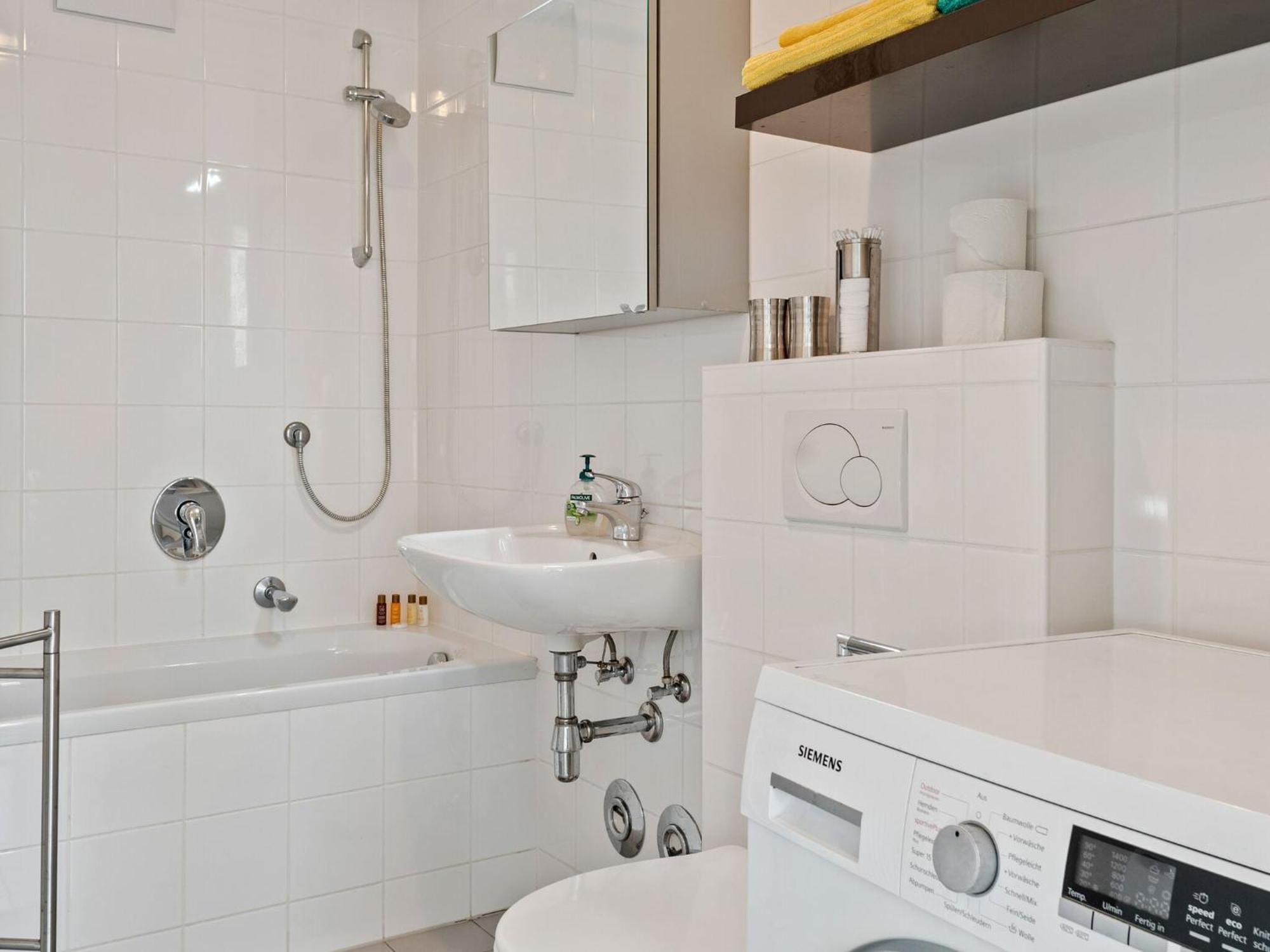 Apartment In Innsbruck Near Ambras Castle Екстериор снимка
